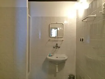 Отель Lomnice Hotel & Restaurant 3*