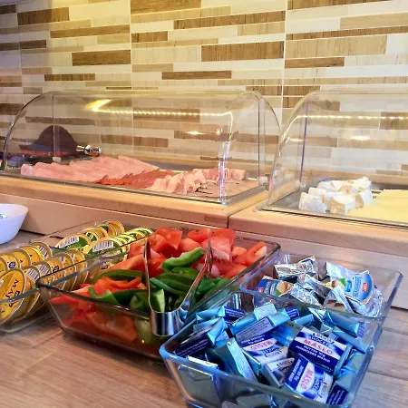 Lomnice Hotel & Restaurant Hotel